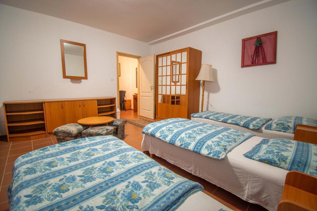 Beach Hostel Balatonboglár Εξωτερικό φωτογραφία